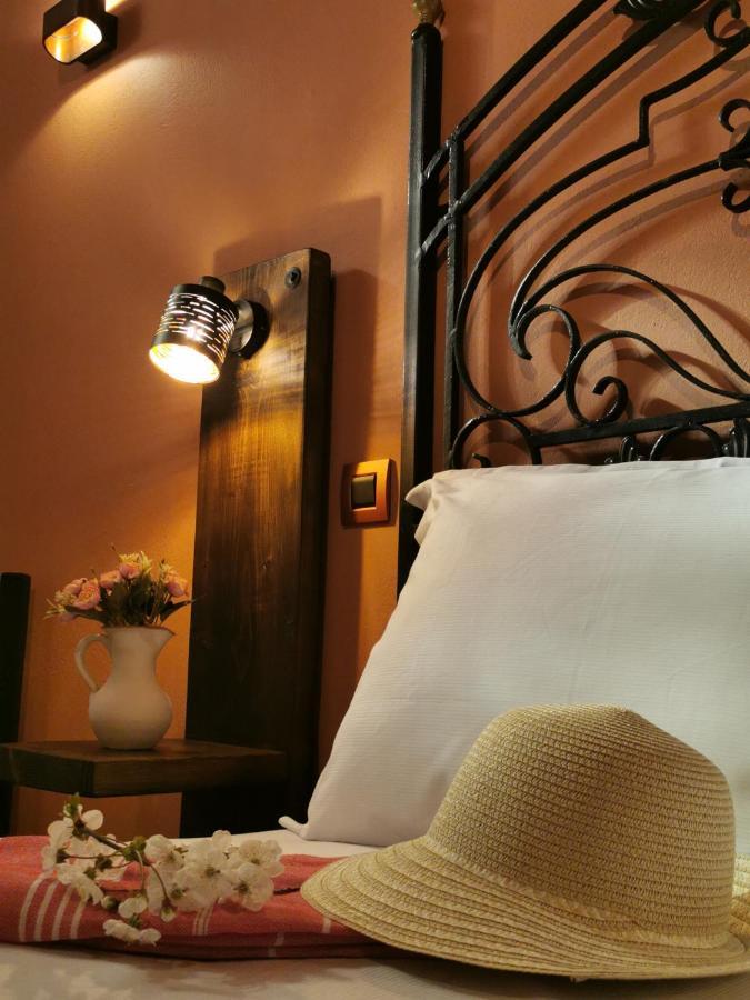 Terracotta Boutique Beach Studios Mithimna Luaran gambar